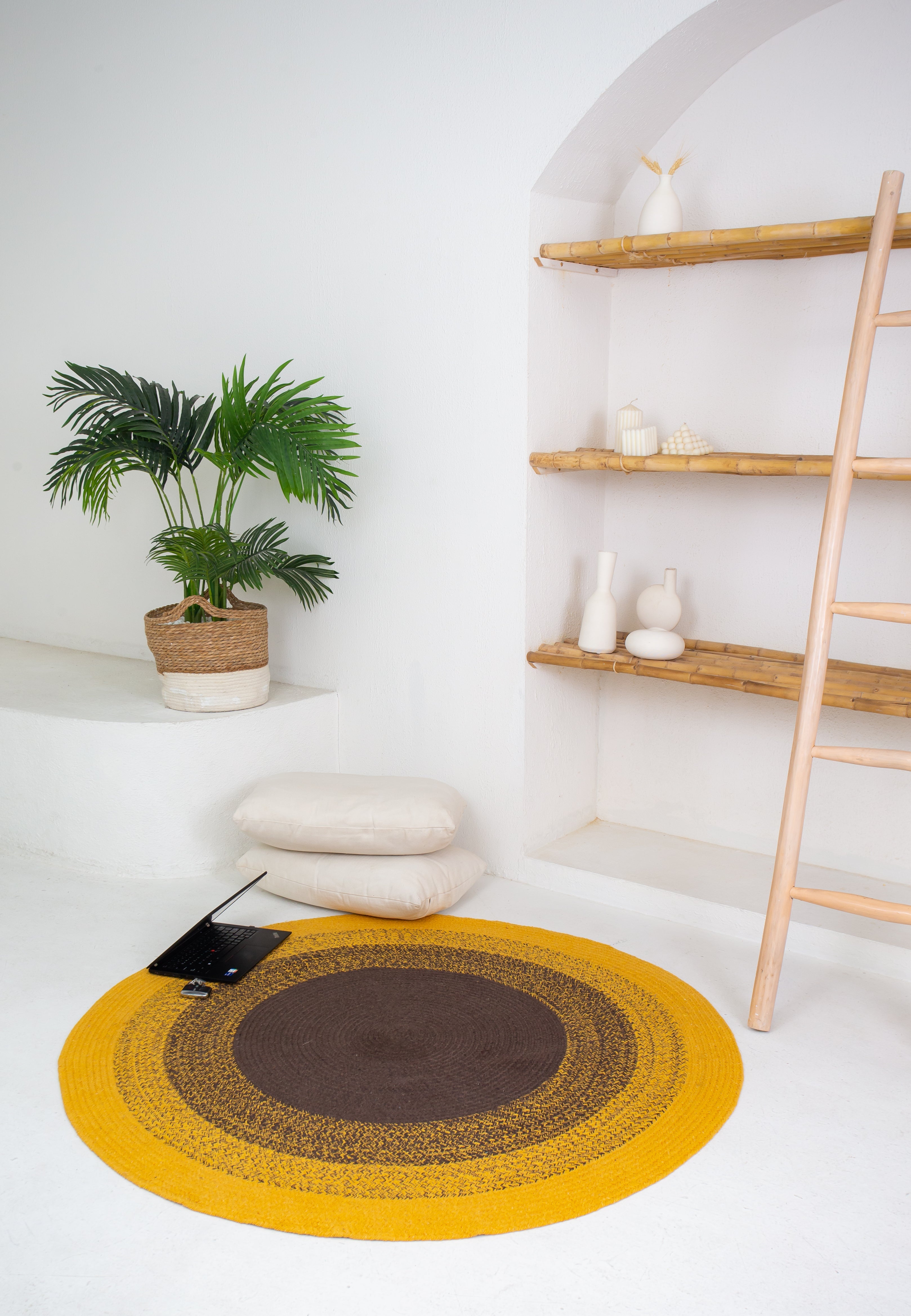Handmade Braided Sunflower Rug - Cotton -Round