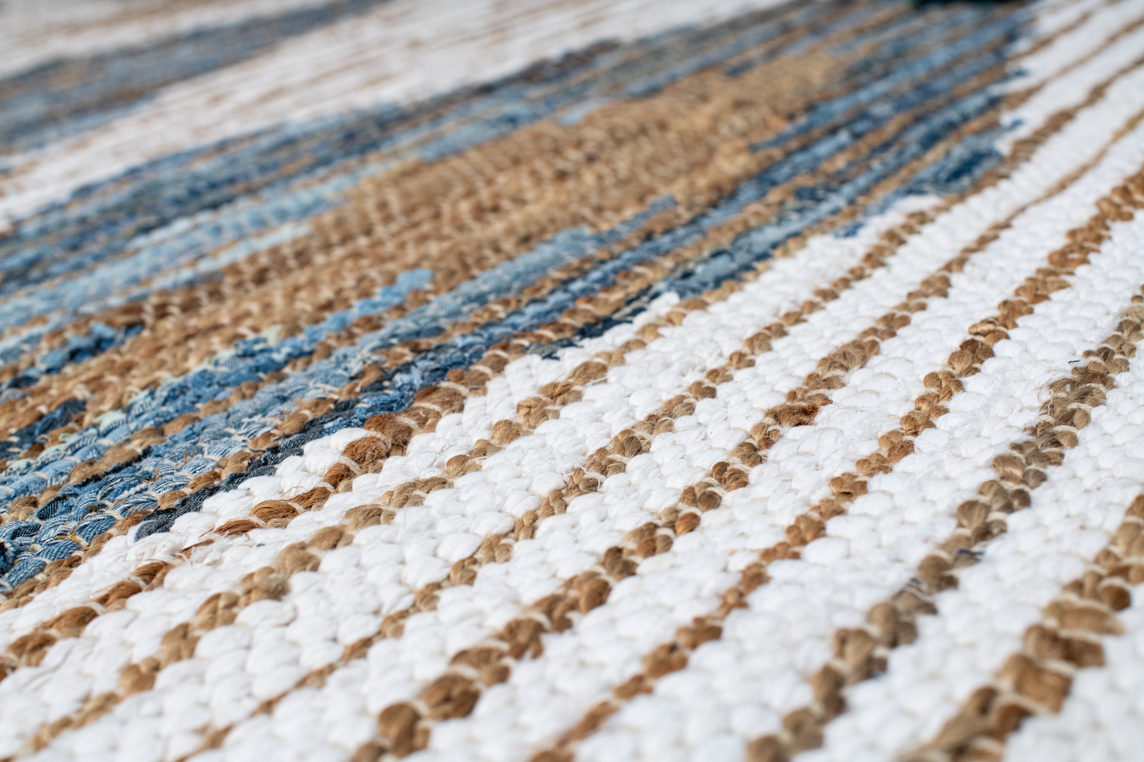 Impeccable Structured Motif Rug - Natural Jute, Denim & Cotton - Rectangle