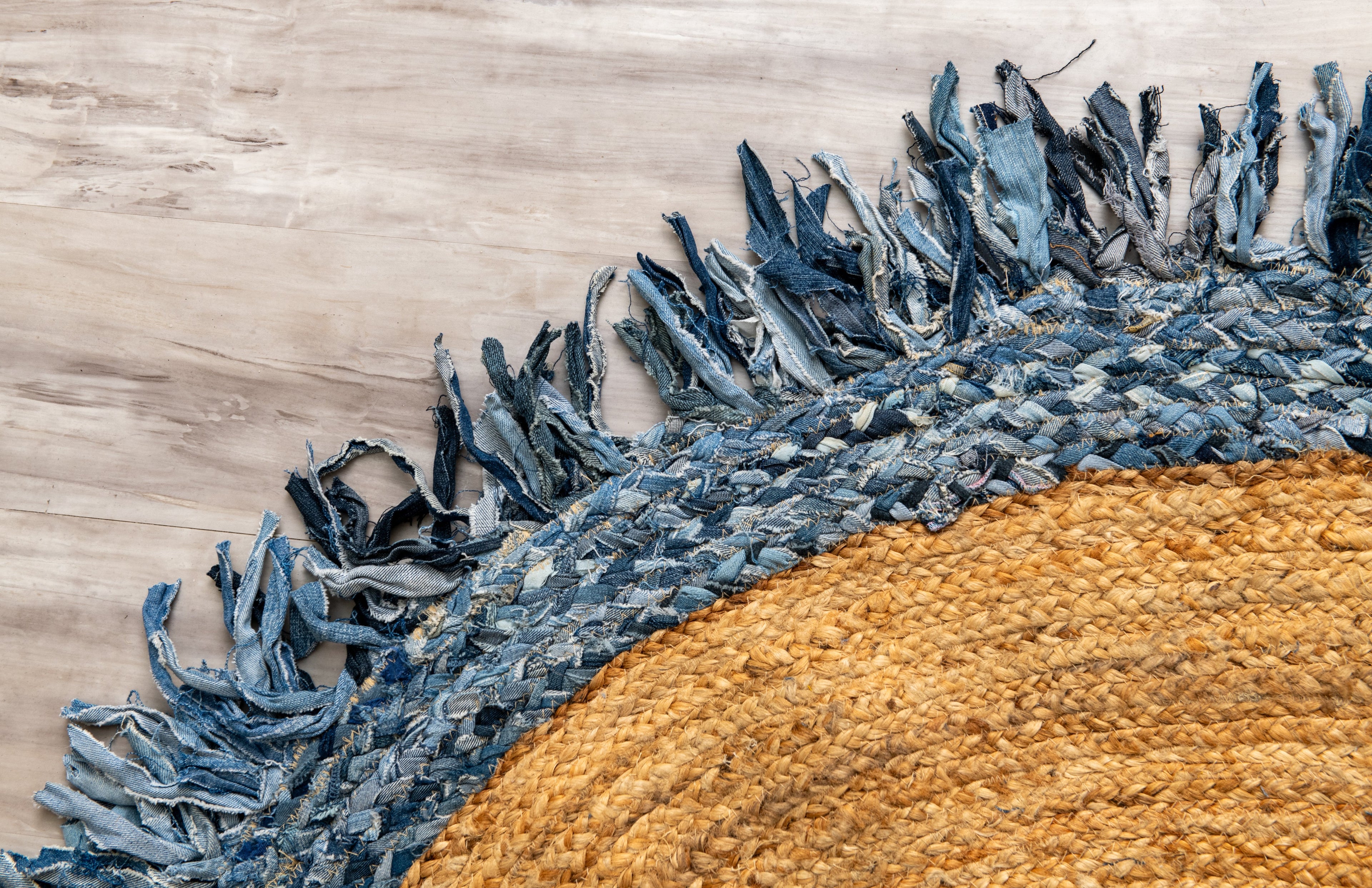 Handmade Textured Area Rug - Jute and Denim -Round