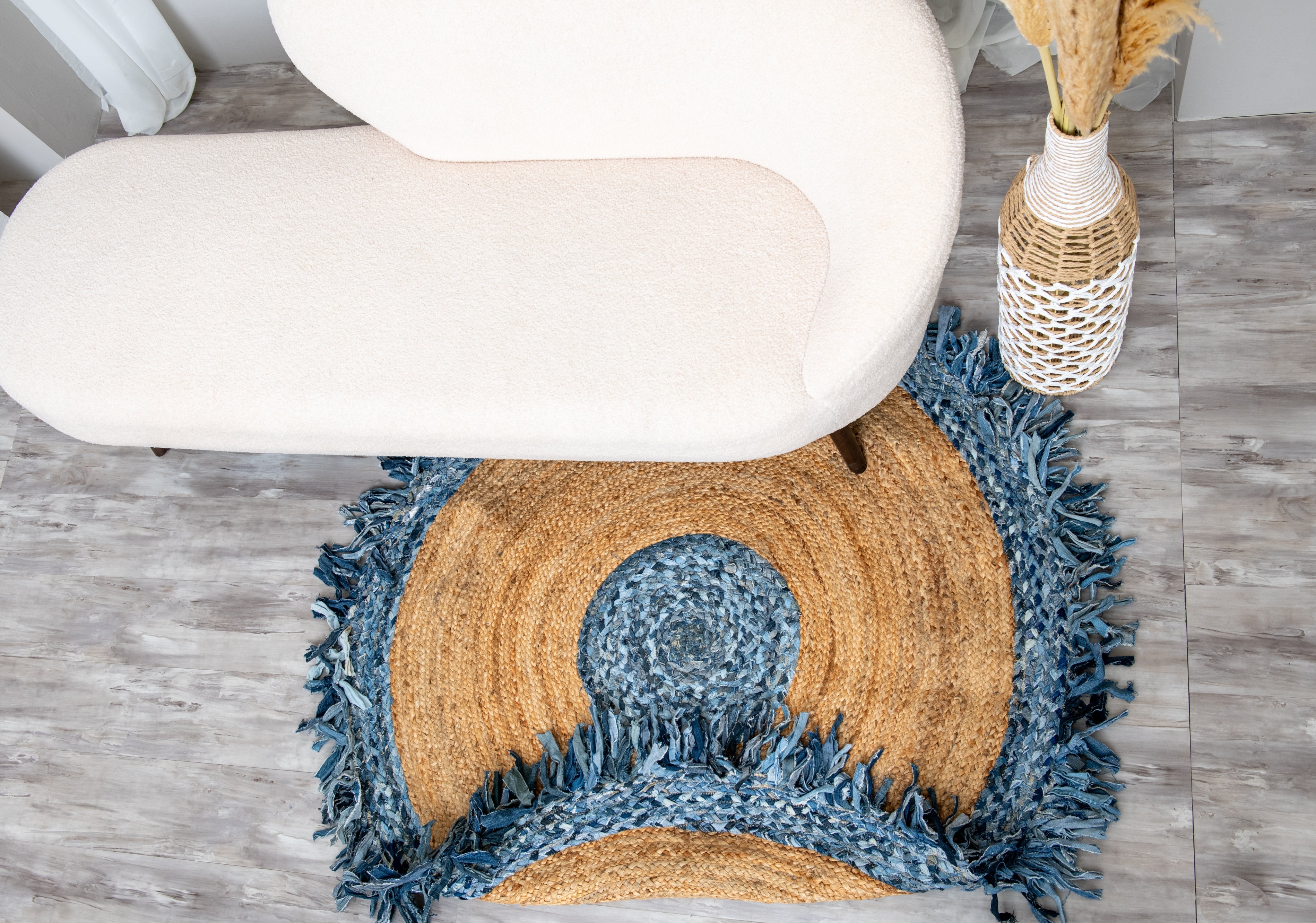 Handmade Textured Area Rug - Jute and Denim -Round
