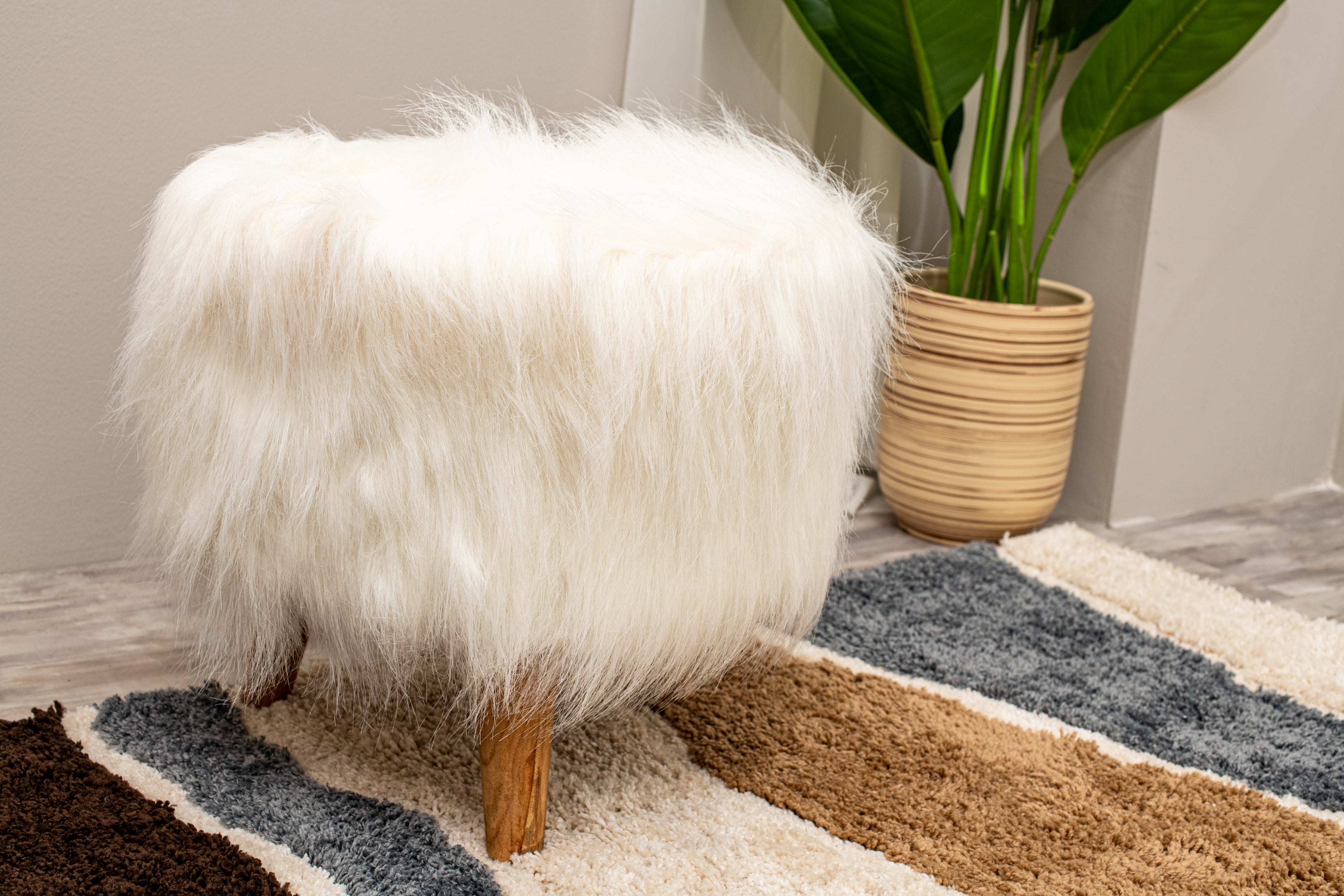 Sumptuous Fluffy Fur Ottoman - Premium Long Fur - White