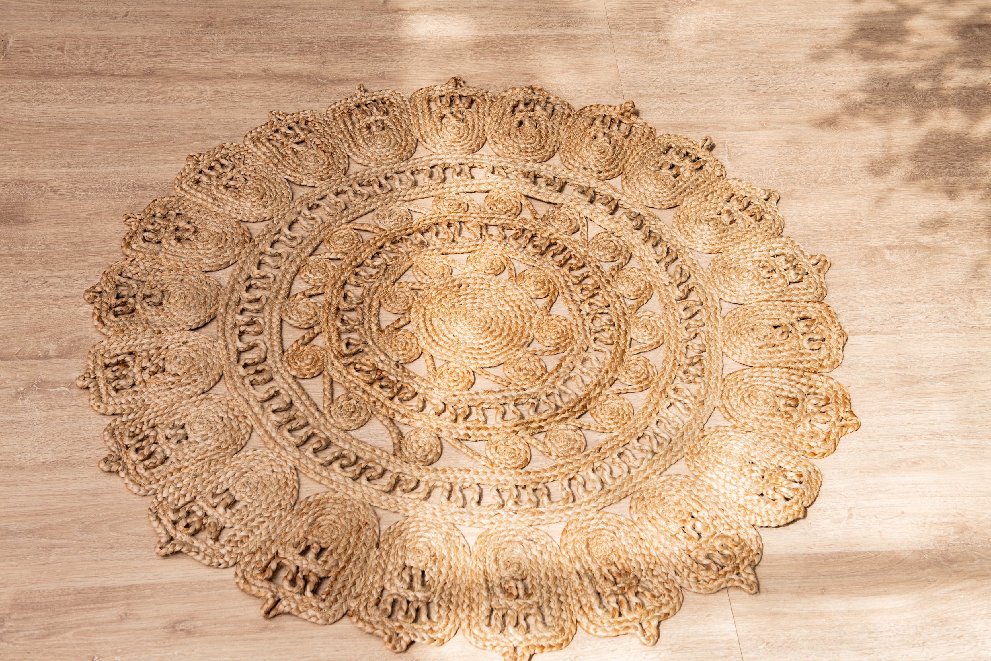 Artisan Braided Rug - Jute -Round