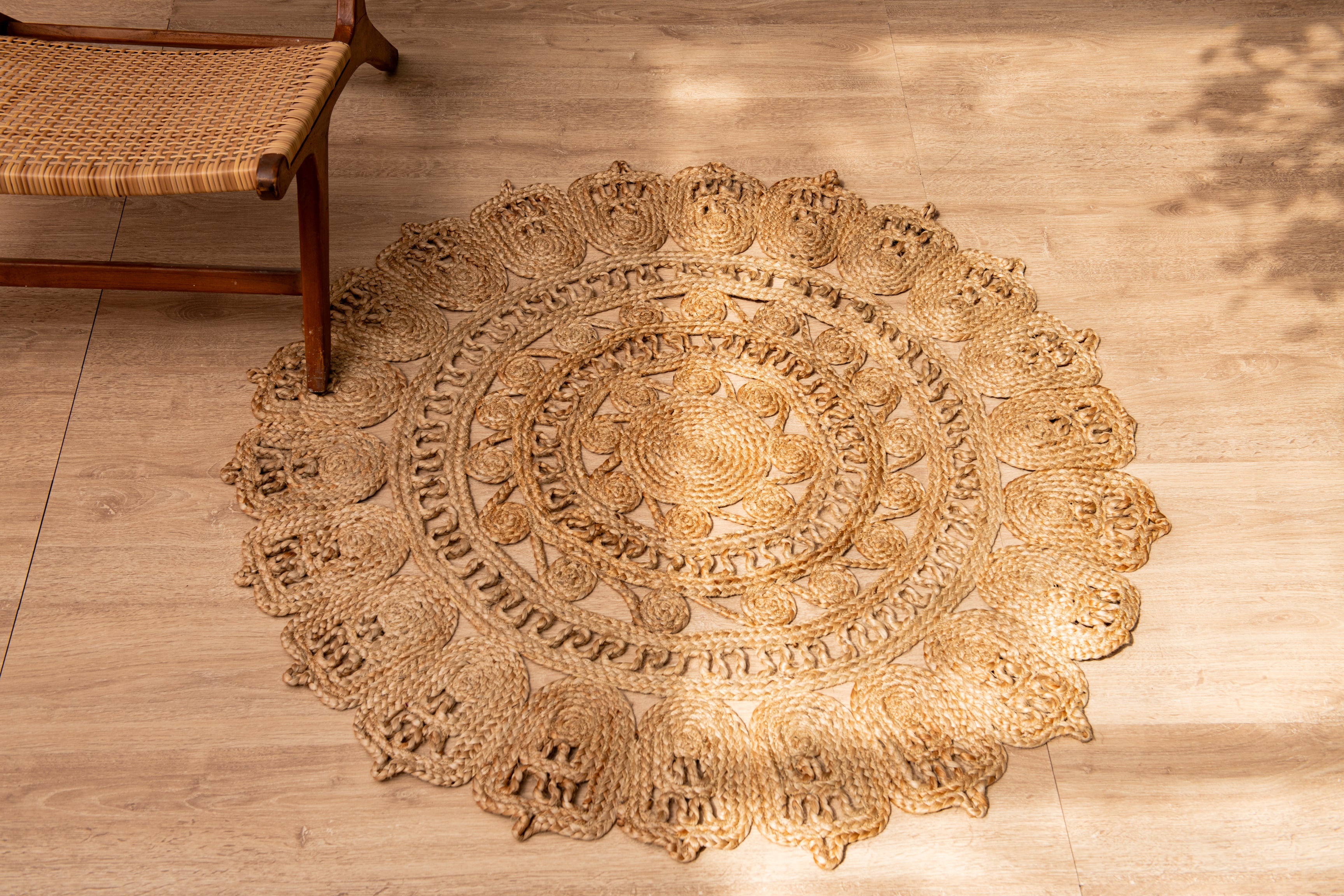 Artisan Braided Rug - Jute -Round