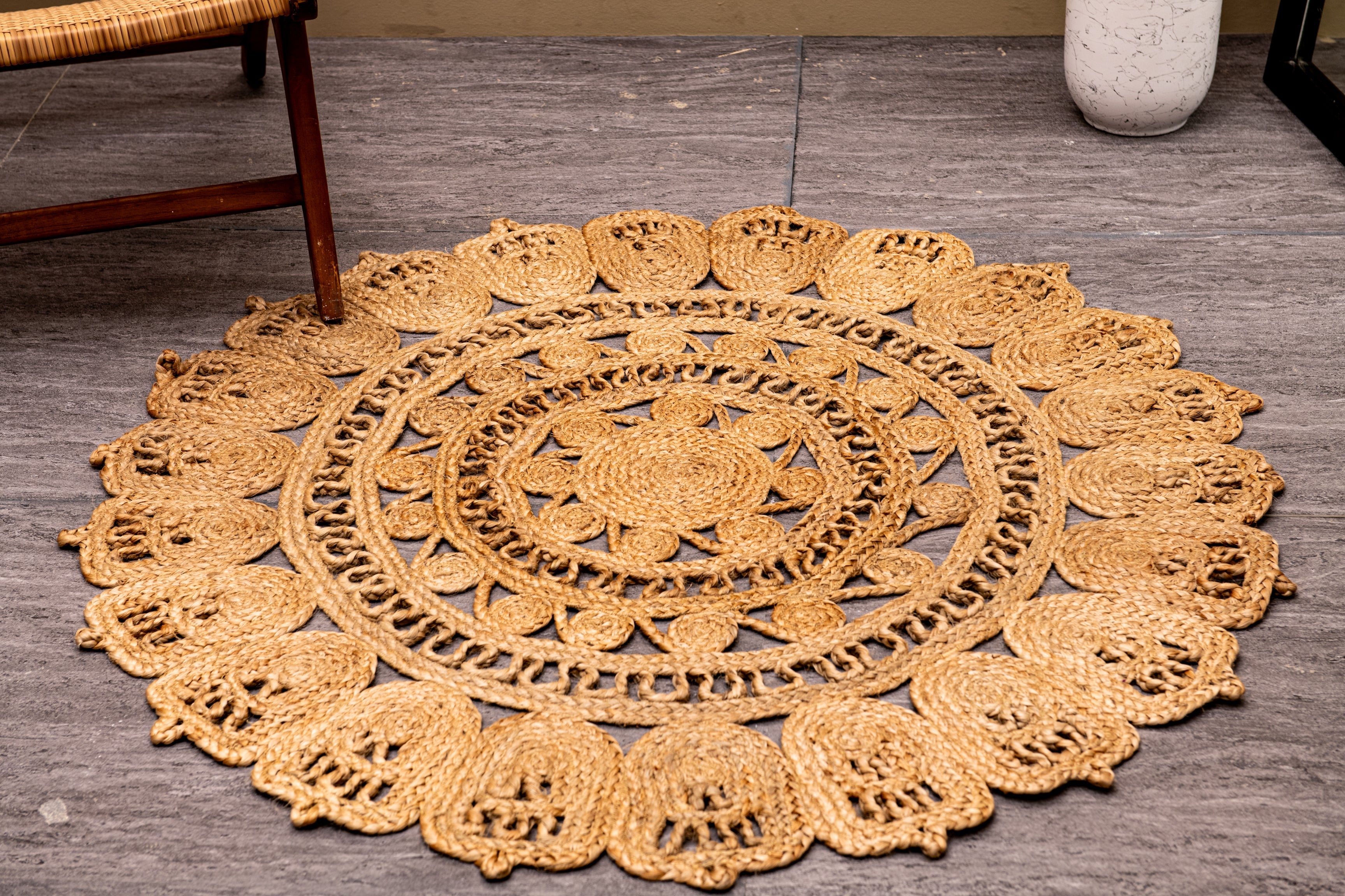Artisan Braided Rug - Jute -Round
