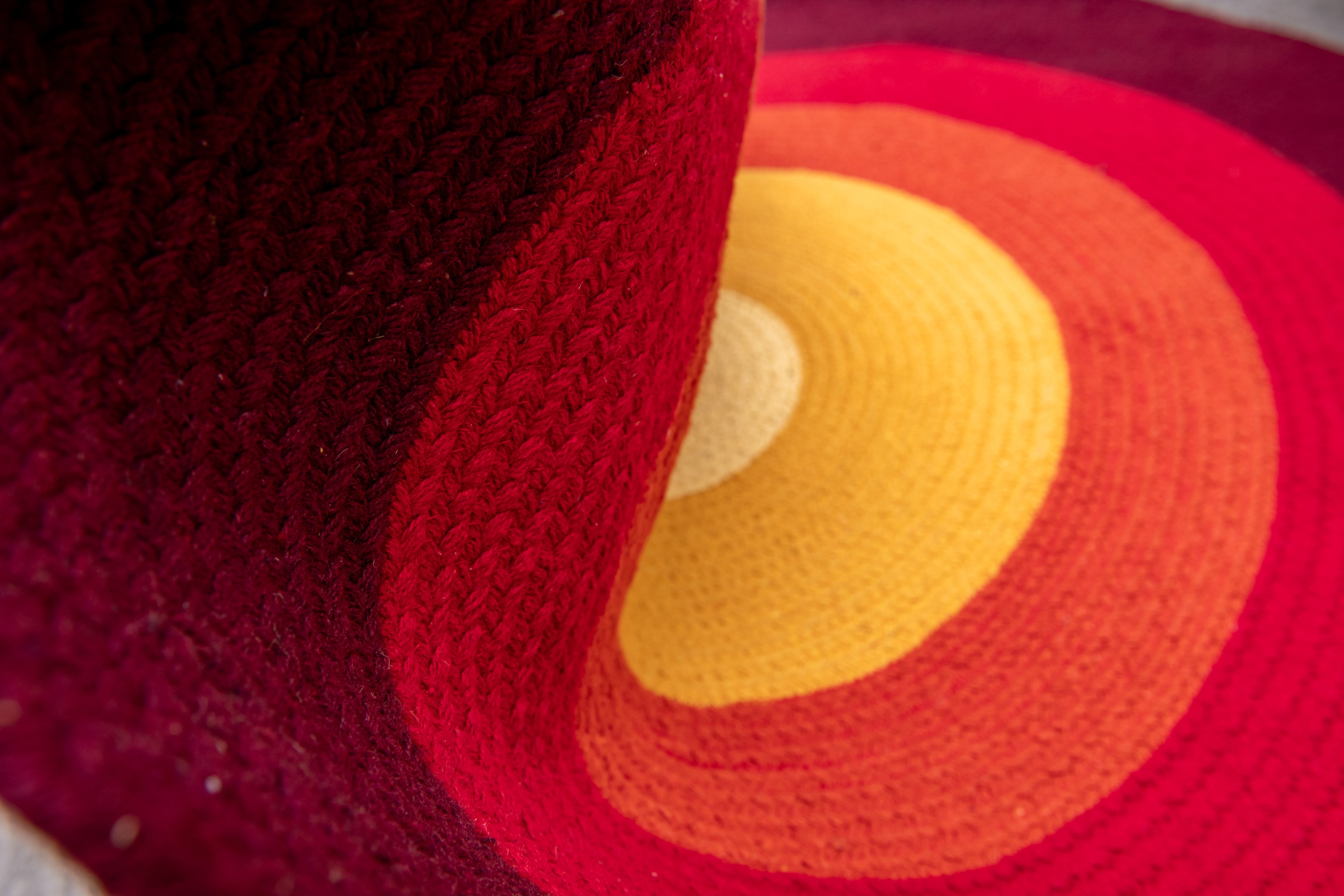 Aurora Glow Rug - Cotton -Round