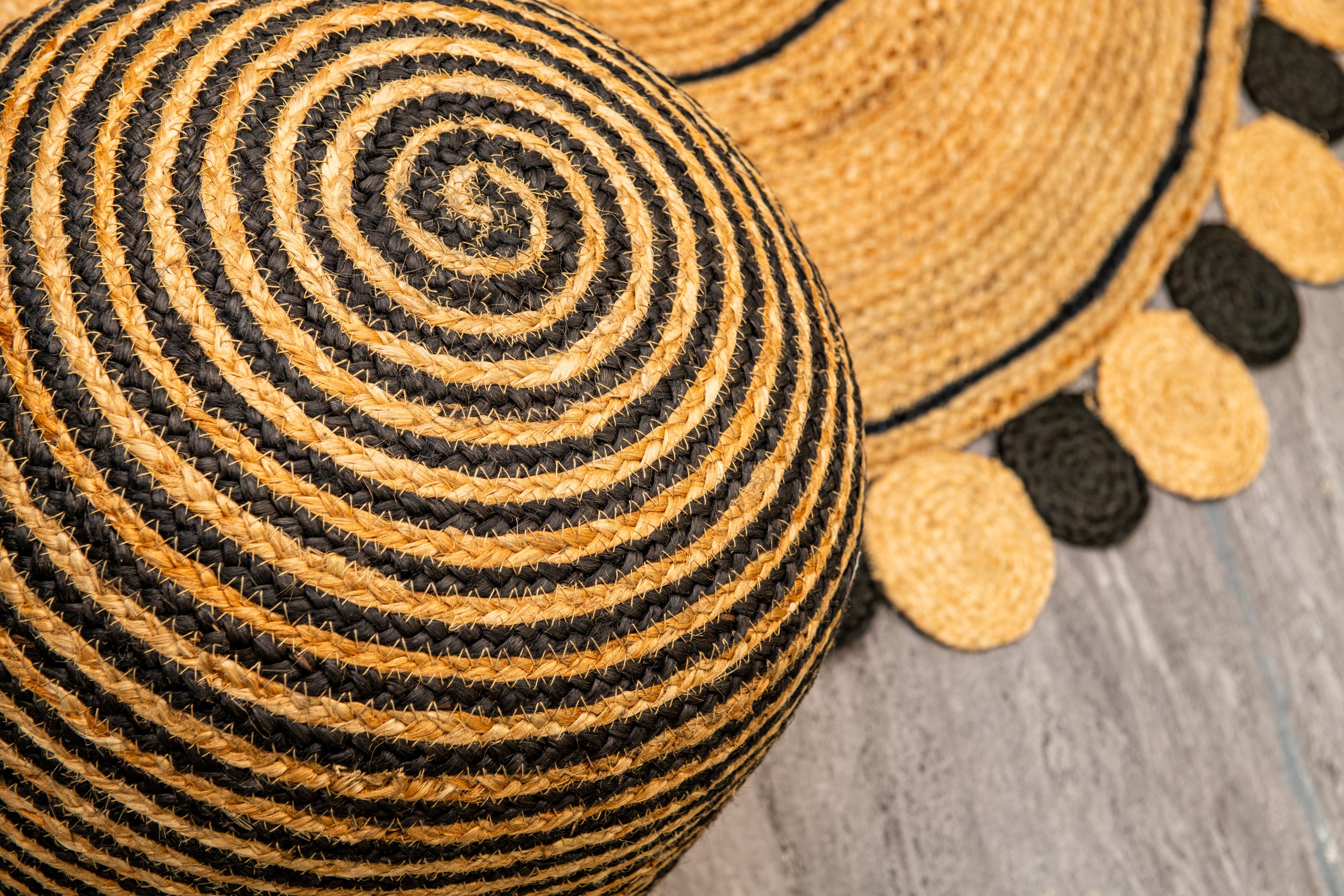 Braided Elegance Pouf - Natural Jute and Black