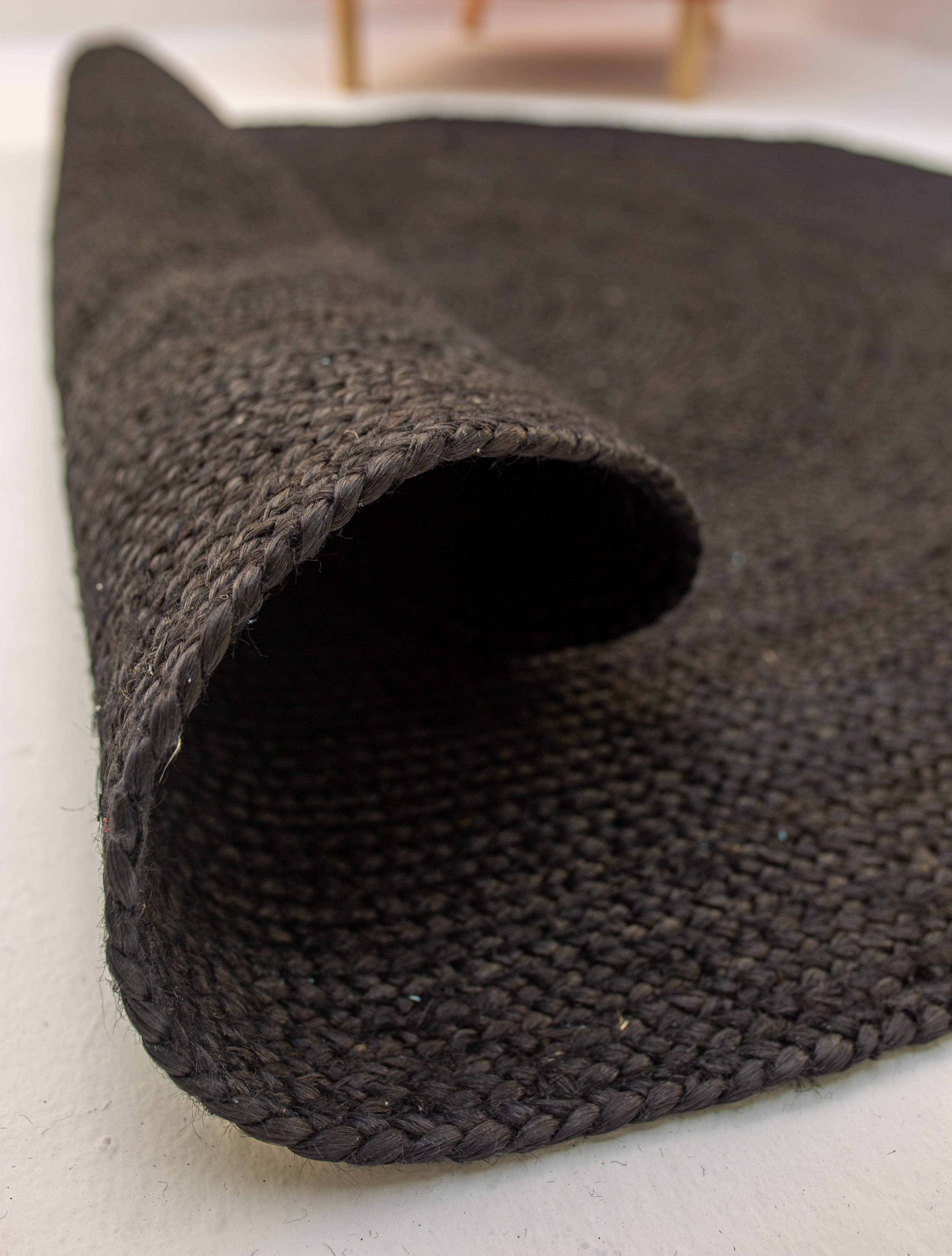 Natural Black Rug - Jute -Round