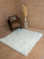 Sumptuous Fluffy Fur Carpet - Premium Long Fur - Snow White