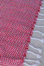Geometric Pattern Sofa Throw- Red and White