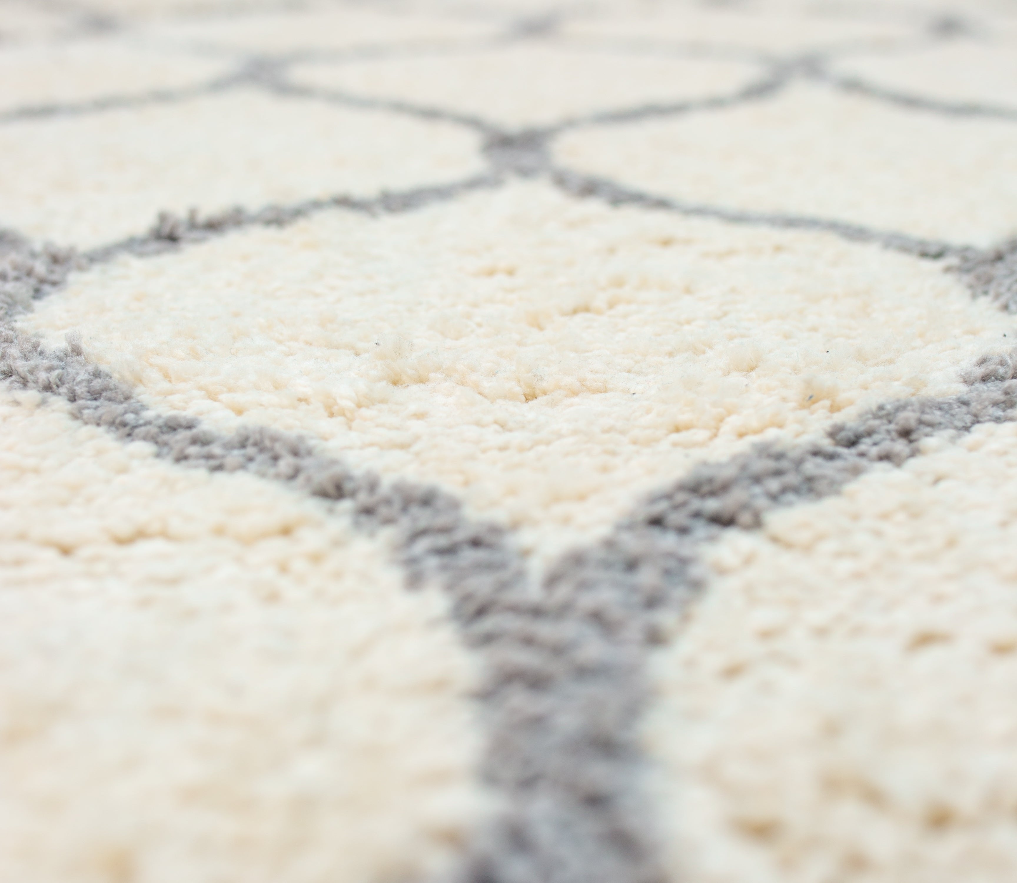 Microfiber Moroccan Trellis Rug - Cream and Grey- Rectangle