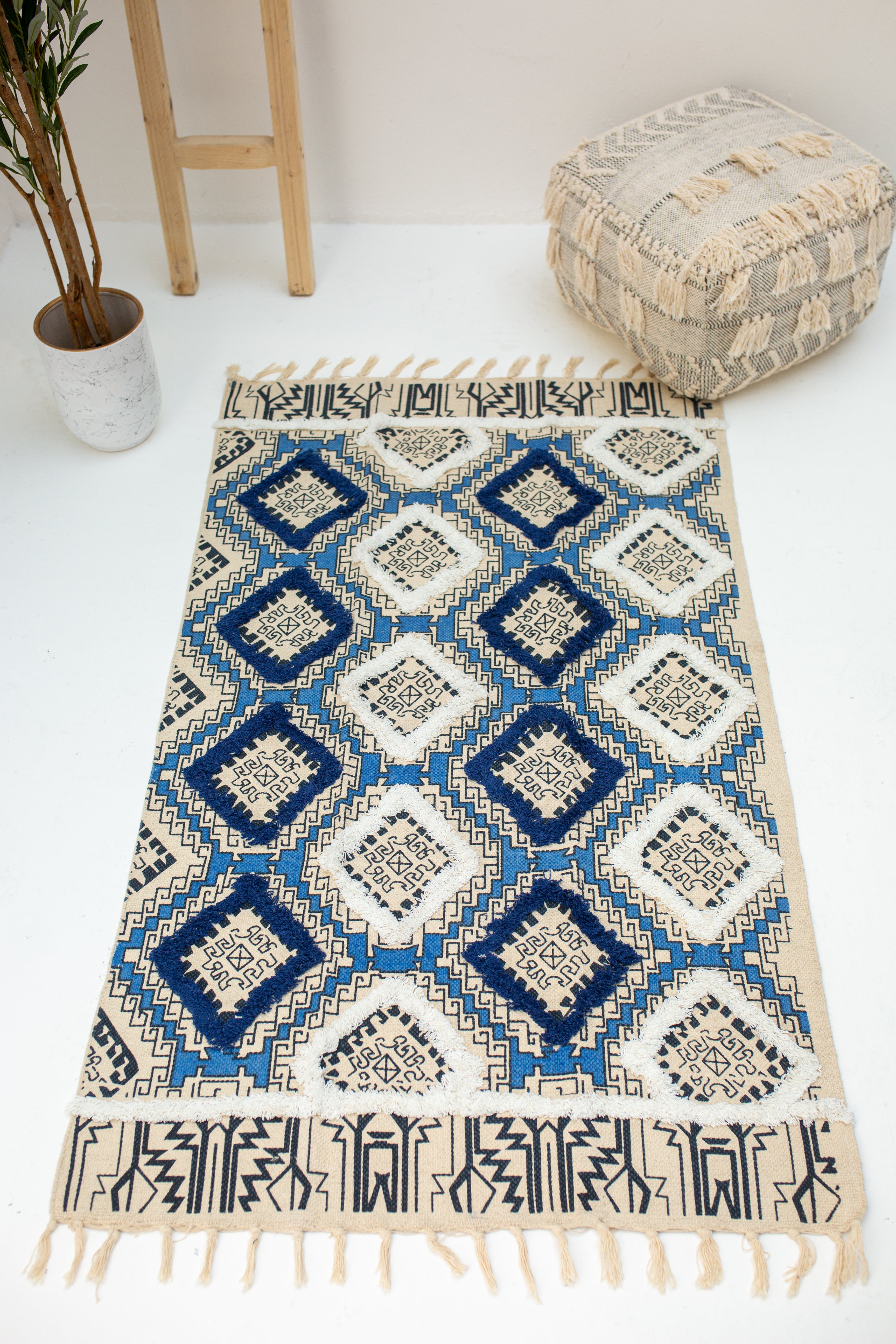 Tufted Cotton Dhurrie – Blue Diamond Design