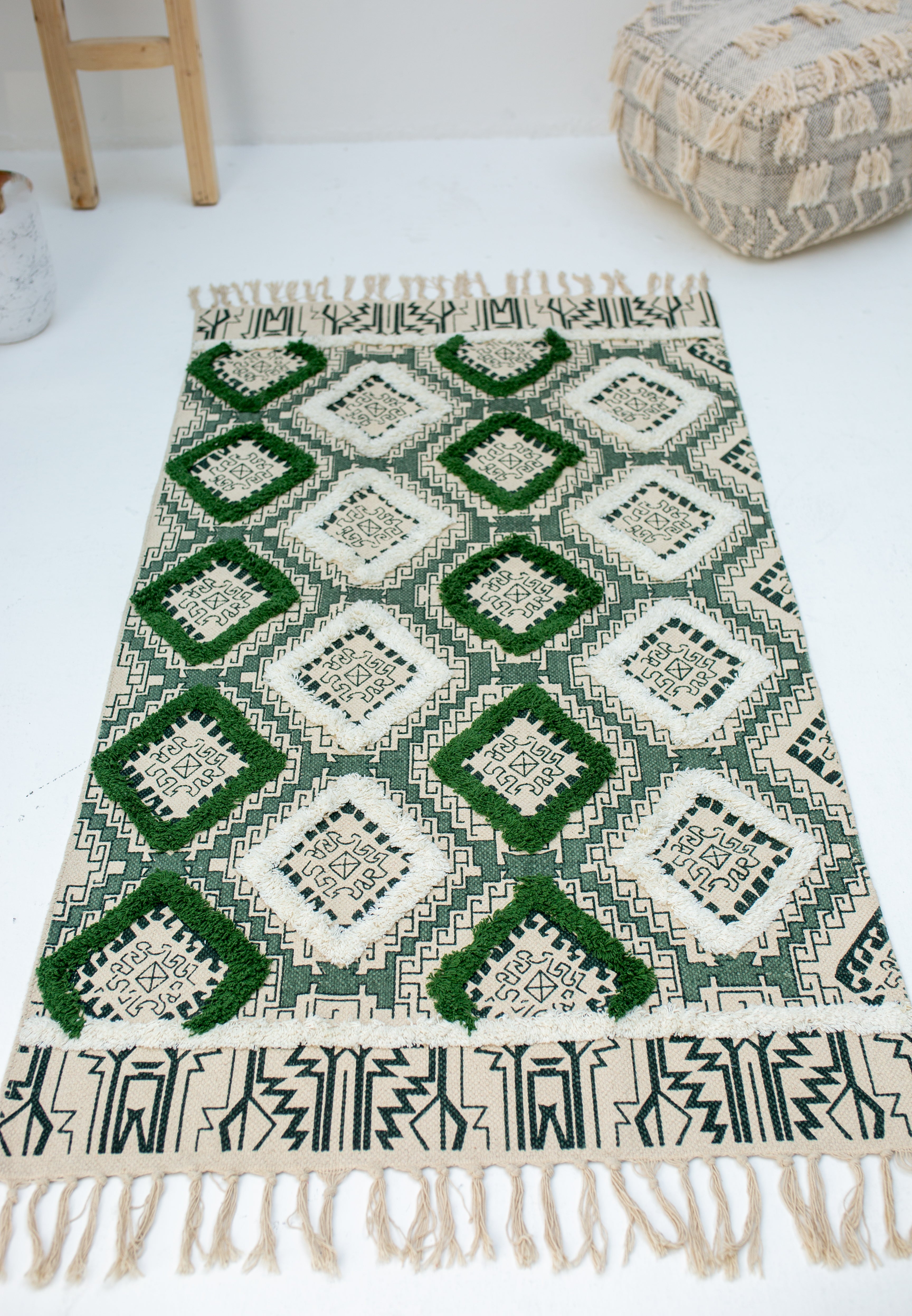 Tufted Cotton Dhurrie – Green Diamond Design