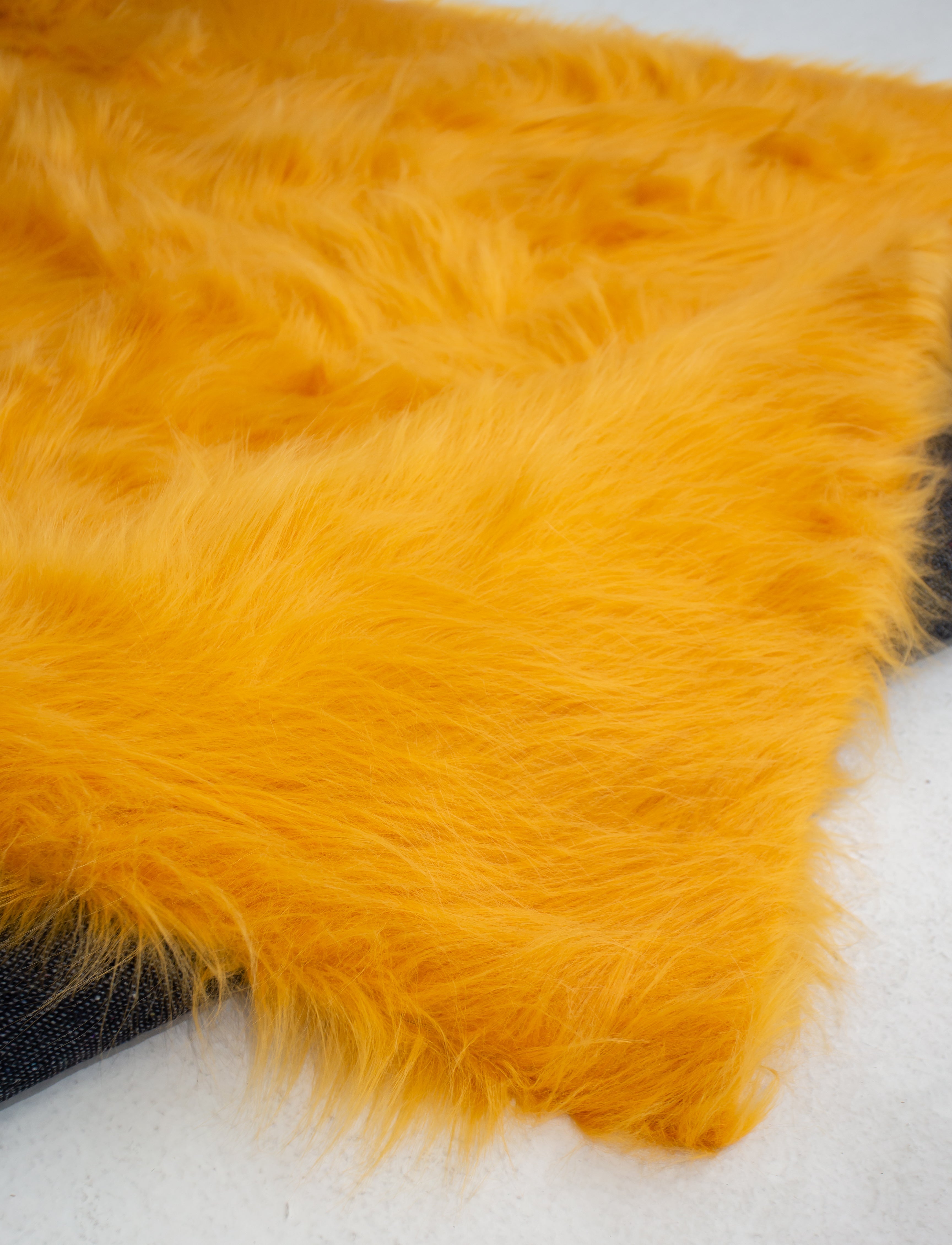 Sumptuous Fluffy Fur Carpet - Premium Long Fur - Golden Brown